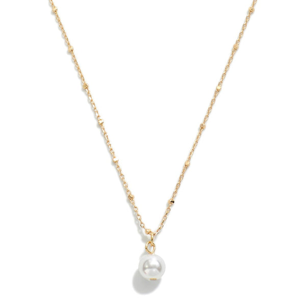 Dainty Pearl Necklace