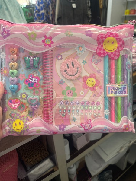 Groovy Sketching Set