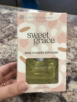 Mini flower diffuser