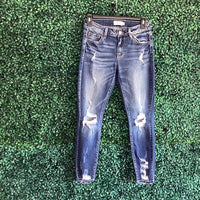 Cello Mid rise destroy crop skinny
