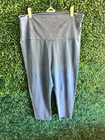 Chatoyant blue legging