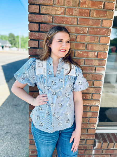 Blue striped & crochet top-T25842